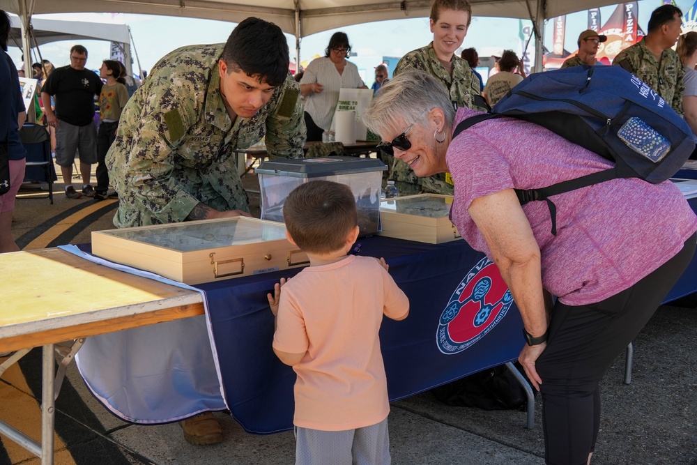 Navy and Marine Corps Force Health Protection Command Participate in Naval Air Station Oceana STEM Event