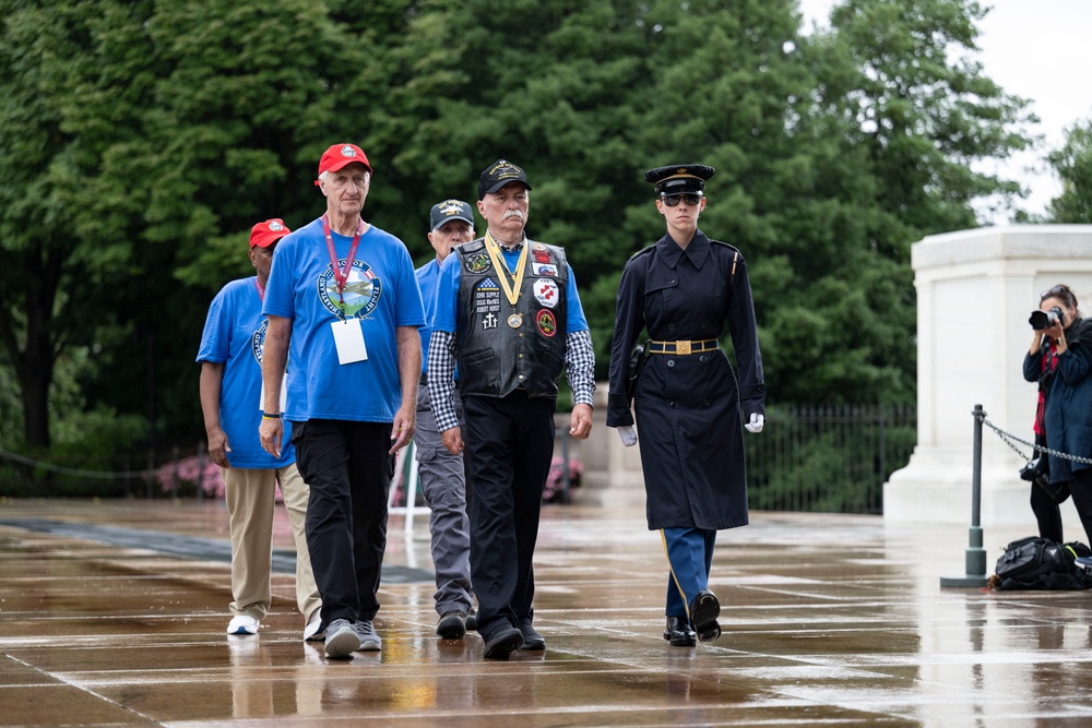 Veterans with the Heartland Honor Flight Visit ANC