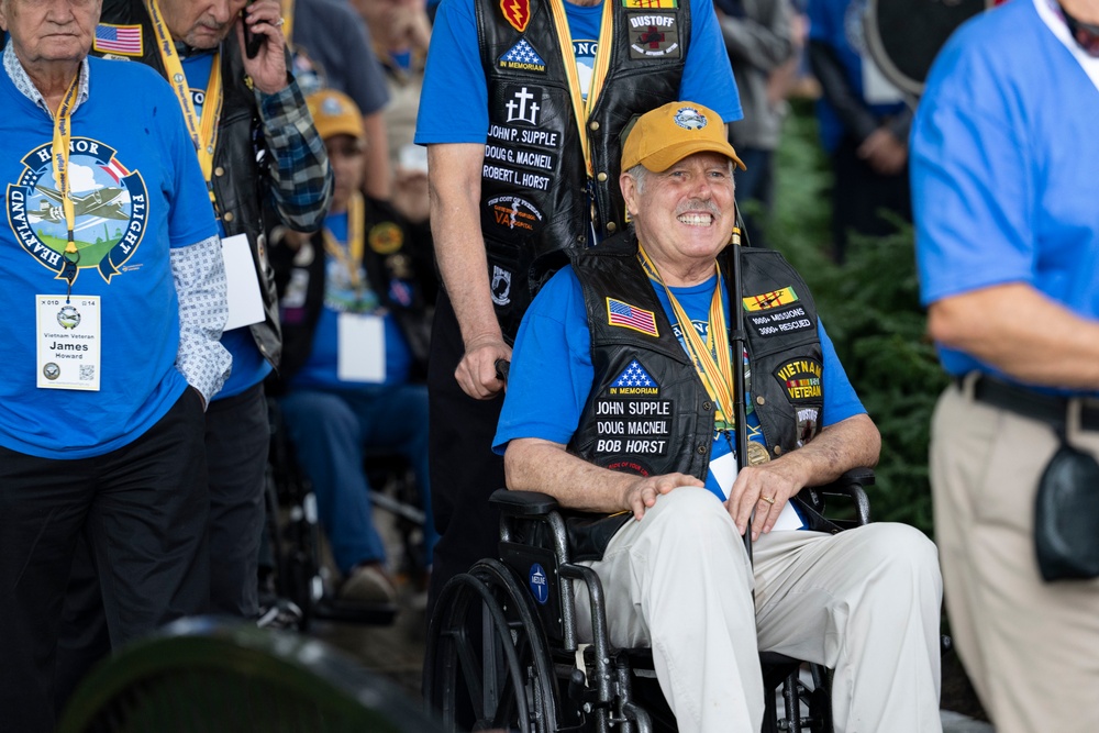 Veterans with the Heartland Honor Flight Visit ANC