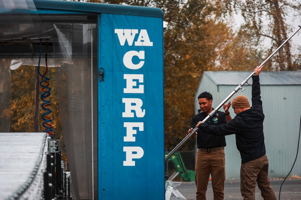 Washington National Guard civil support team and homeland response force travel conduct joint training with Whatcom County emergency response professionals