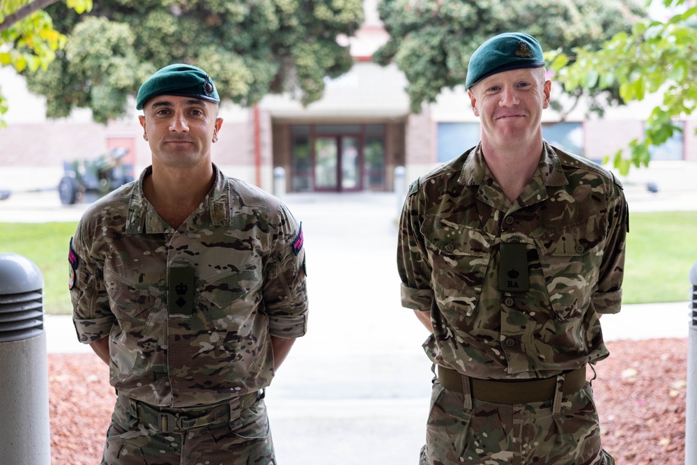 I MEF Commanding General presents King's Coronation Medal to British Commandos