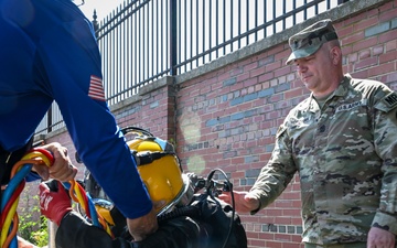 Army Engineers Perform Diving Inspections of Historic Fort McNair Seawall