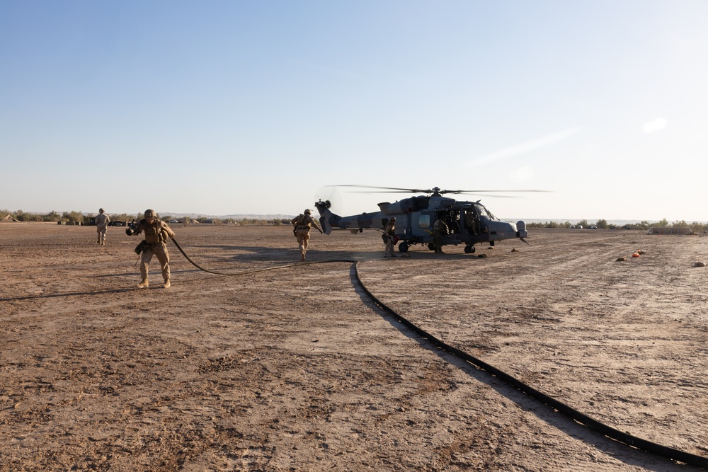 WTI 1-25: UH-1Y Venom refueling