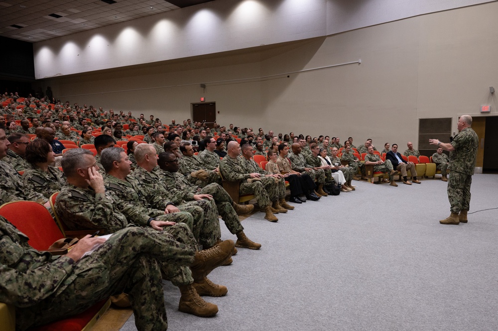 MCPON James Honea visits Naval Support Activity Mid-South