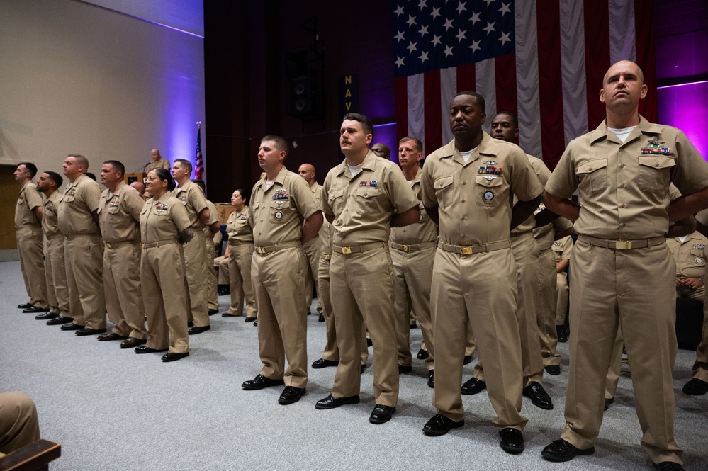 MCPON James Honea visits Naval Support Activity Mid-South