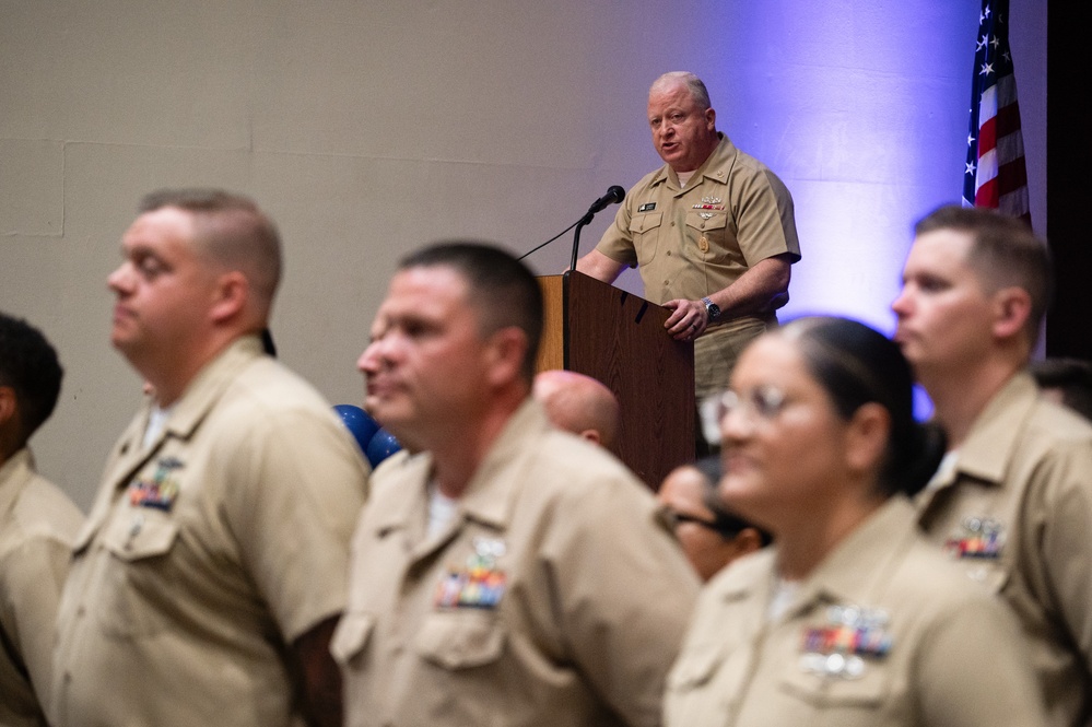 MCPON James Honea visits Naval Support Activity Mid-South