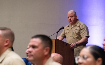 MCPON James Honea visits Naval Support Activity Mid-South