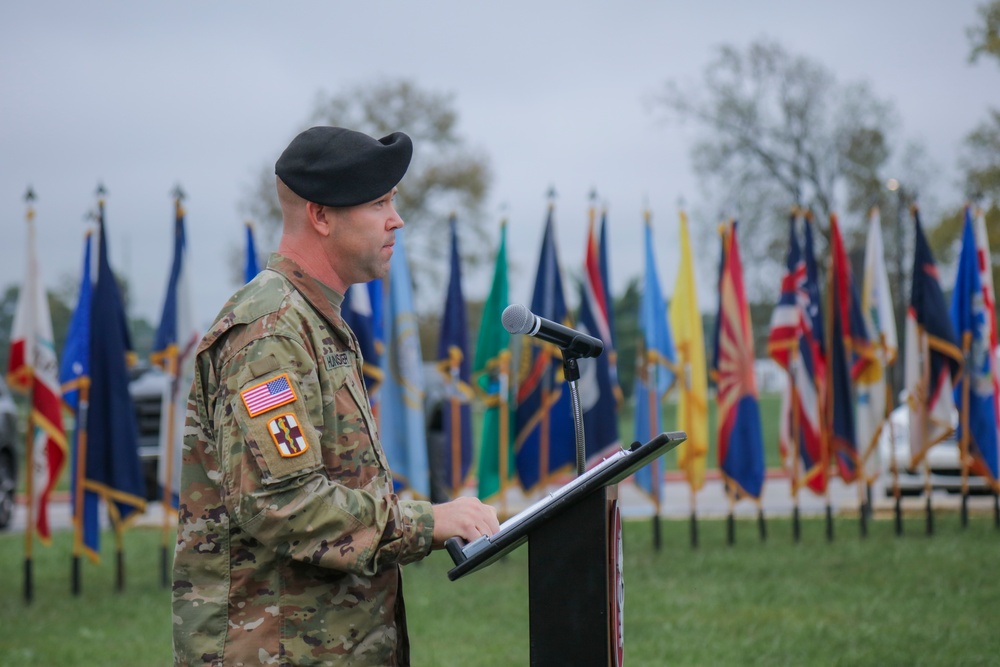 Fort Campbell Medical Readiness Battalion Conducts Change of Command