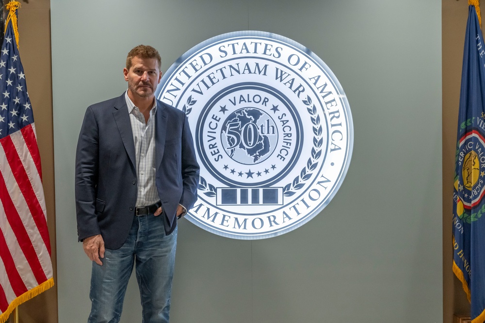 David Boreanaz visits Pentagon