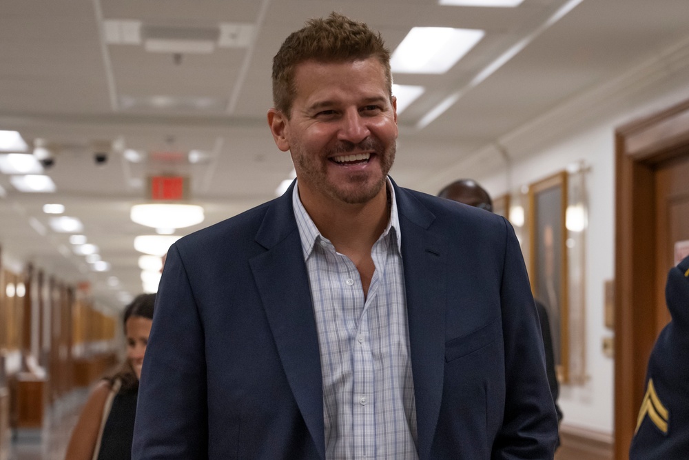 David Boreanaz visits Pentagon