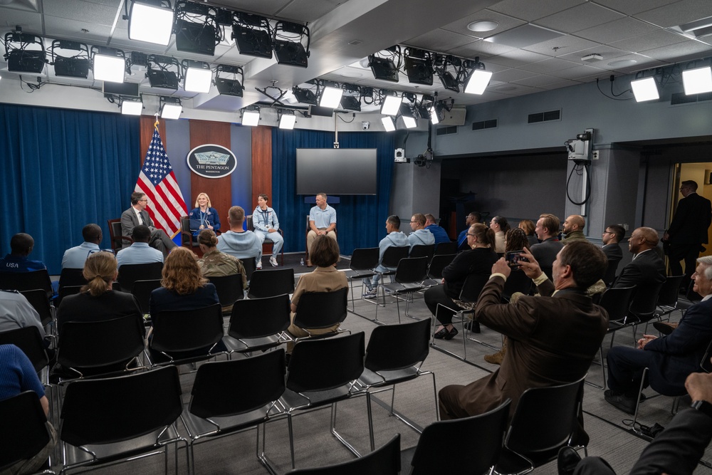 Department of Defense Olympians tour Pentagon