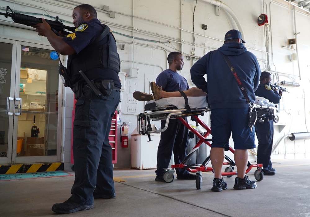 NWS Yorktown Law Enforcement, Fire &amp; EMS Services conduct combined training