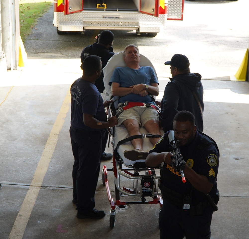 NWS Yorktown Law Enforcement, Fire &amp; EMS Services conduct combined training