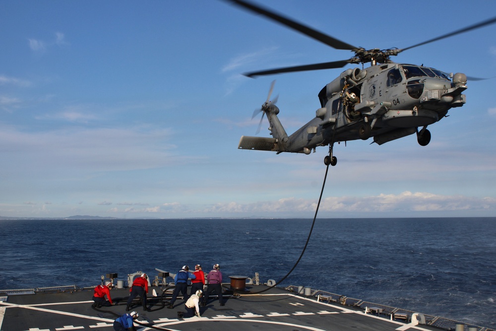 USS Benfold (DDG 65) Conducts Routine Operations