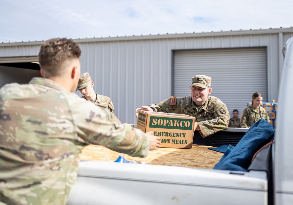 4-118 Infantry Conducts Point of Distribution in Pickens, South Carolina
