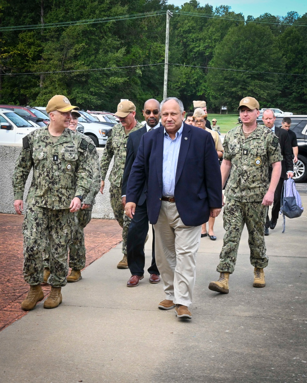 SECNAV Del Toro Visits Navy Recruiting Command