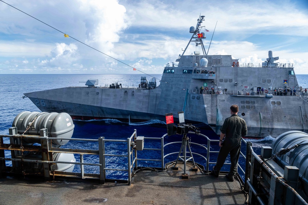 USS Theodore Roosevelt Refuels USS Mobile in Pacific Ocean