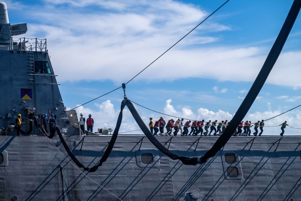 USS Theodore Roosevelt Refuels USS Mobile in Pacific Ocean