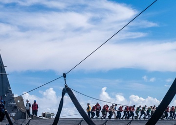 USS Theodore Roosevelt Refuels USS Mobile in Pacific Ocean