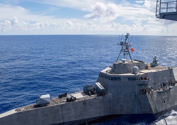 USS Theodore Roosevelt Refuels USS Mobile in Pacific Ocean
