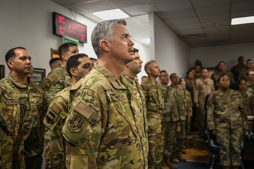 386th AEW salutes new commander