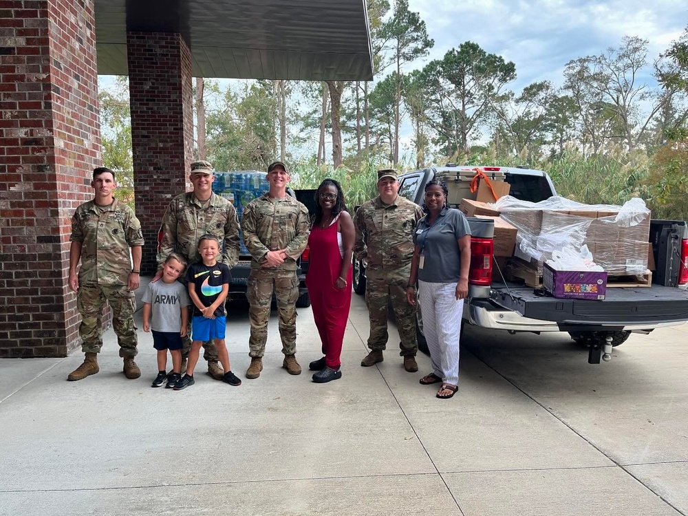 Valdosta Army recruiters provide assistance following Hurricane Helene