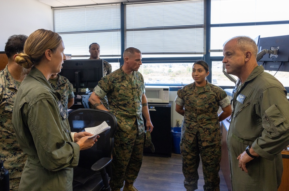 Wing Commander awards outstanding Raiders