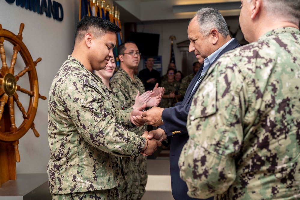 SECNAV Visits Navy Recruiting Command