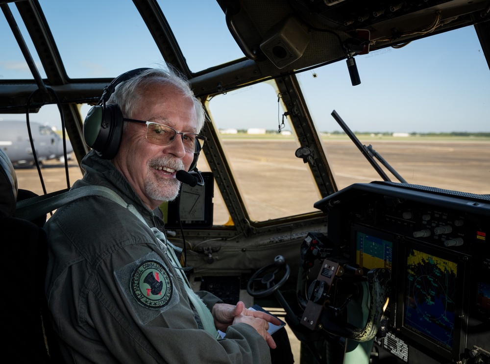 C-130 pilot first to reach 10K hours