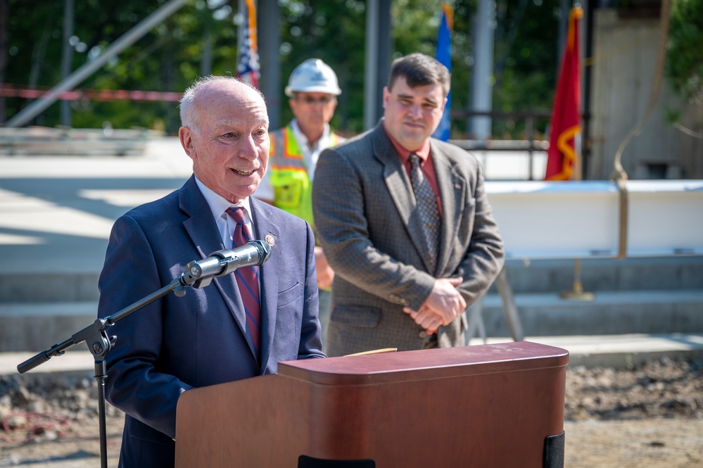 CTNG hosts topping-off ceremony for new Putnam Readiness Center