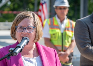 CTNG hosts topping-off ceremony for new Putnam Readiness Center