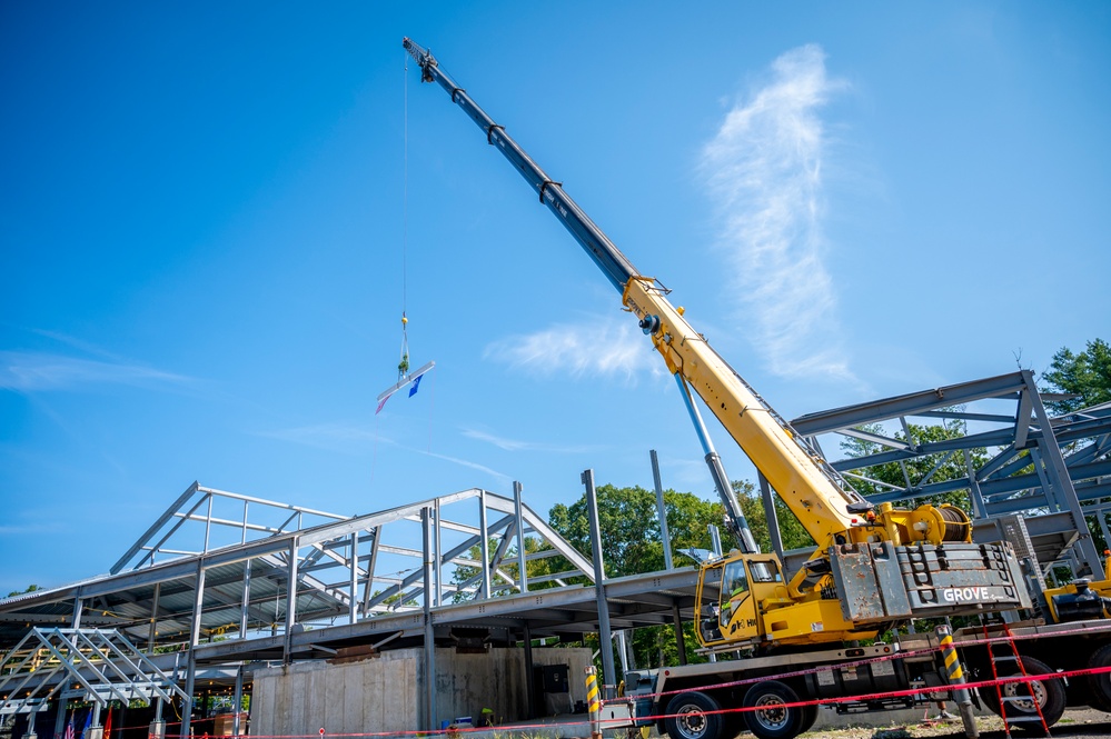 CTNG hosts topping-off ceremony for new Putnam Readiness Center