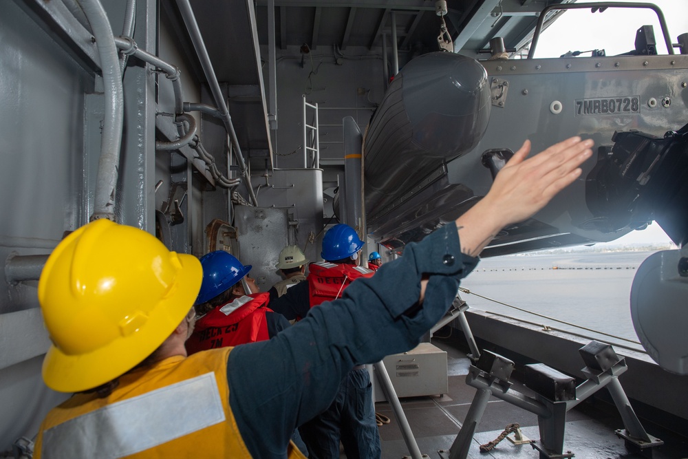 USS Essex Small Boat Operations