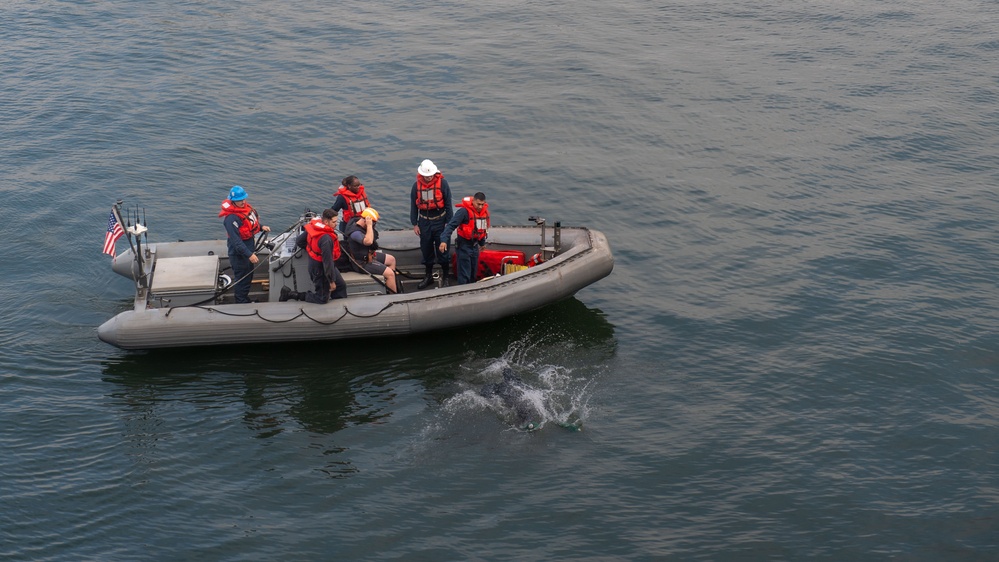 USS Essex Small Boat Operations