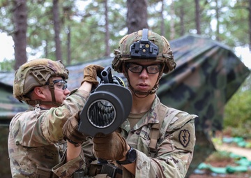 Army announces its top Soldiers, top squad during annual AUSA meeting and exposition