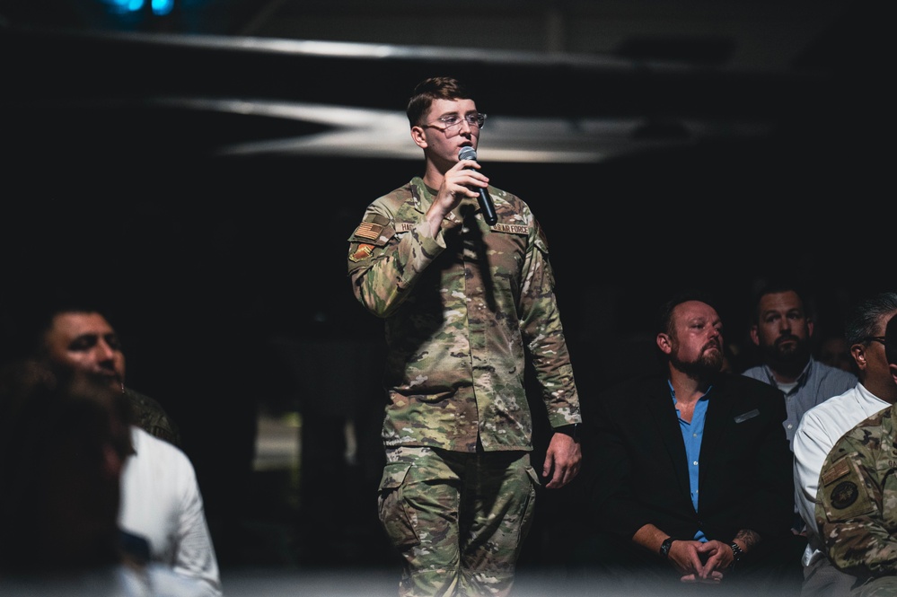 Luke AFB welcomes newest Honorary Commanders