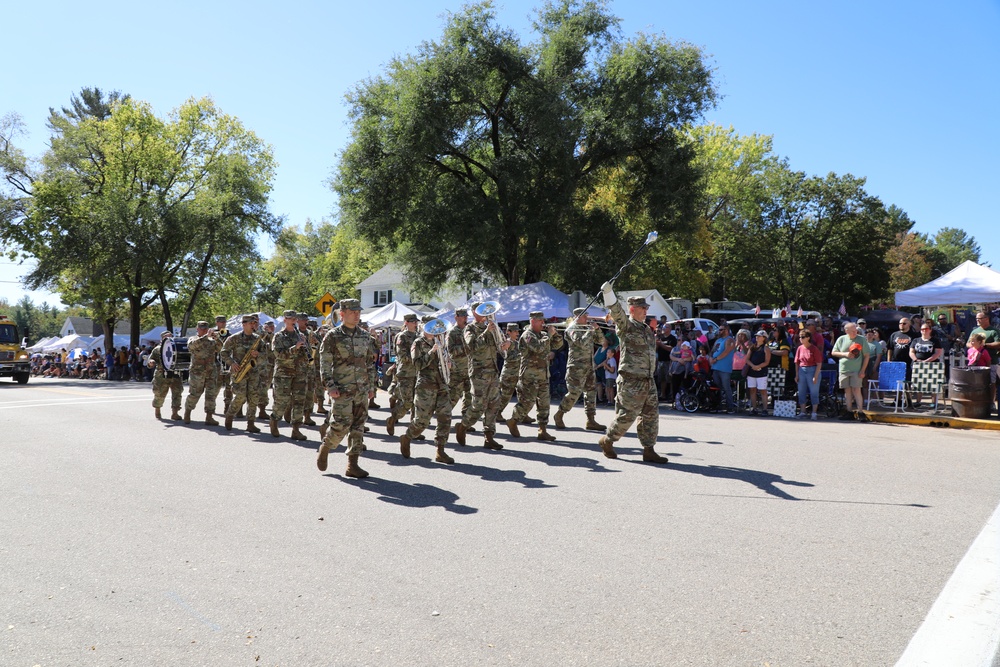 Fort McCoy Garrison Commander leads Army Band in Cranfest Parade