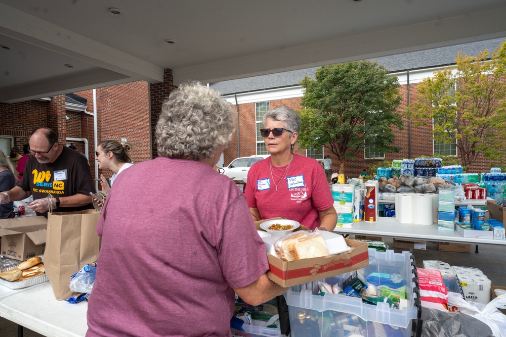 Volunteers Distribute Essential Supplies in Swannonoa, North Carolina