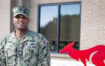 Master Chief Jerry Awarded MCPON Delbert D. Black Leadership Award