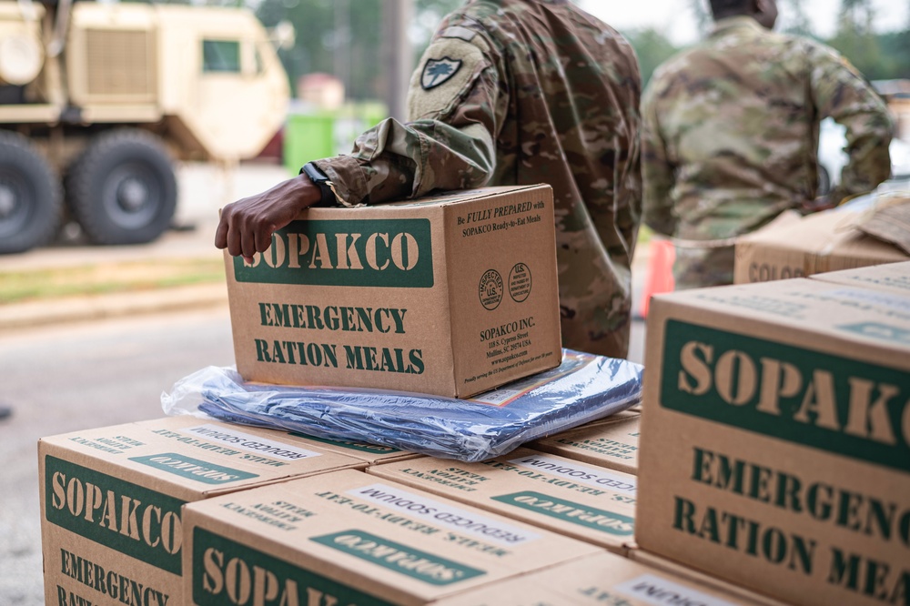 20241001 - 59th Aviation Troop Command Conducts Point of Distribution in Saluda, South Carolina