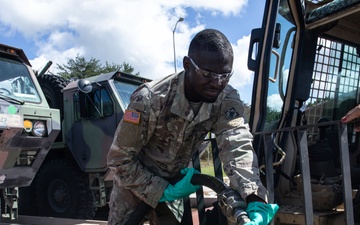 DLA supplies active-duty troops assisting Hurricane Helene response