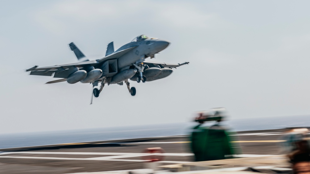USS George Washington Conducts Flight Operations