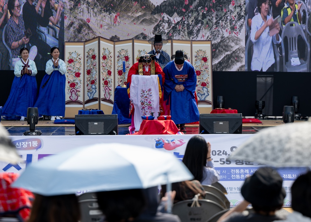 Team Osan participates in 21st ROK-US Cultural Festival