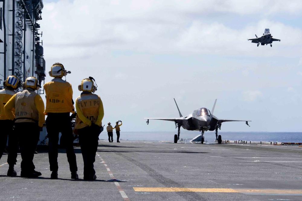 Boxer Conducts Flight Deck Operations