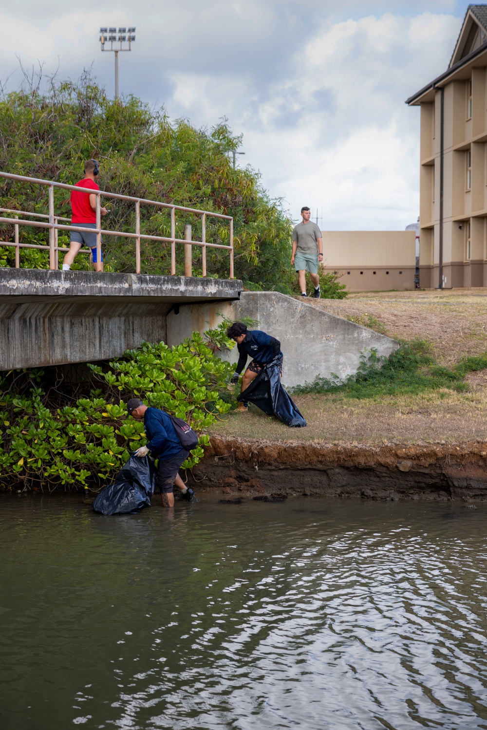 Mālama Ka ‘Āina: Canal Cleanup