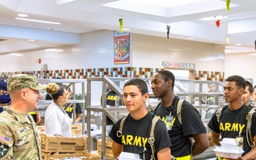 Feeding Soldiers a Hot Meal