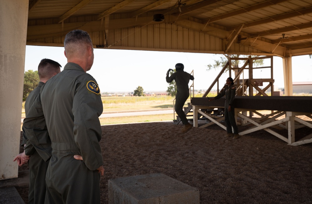 19th AF Visits Vance AFB