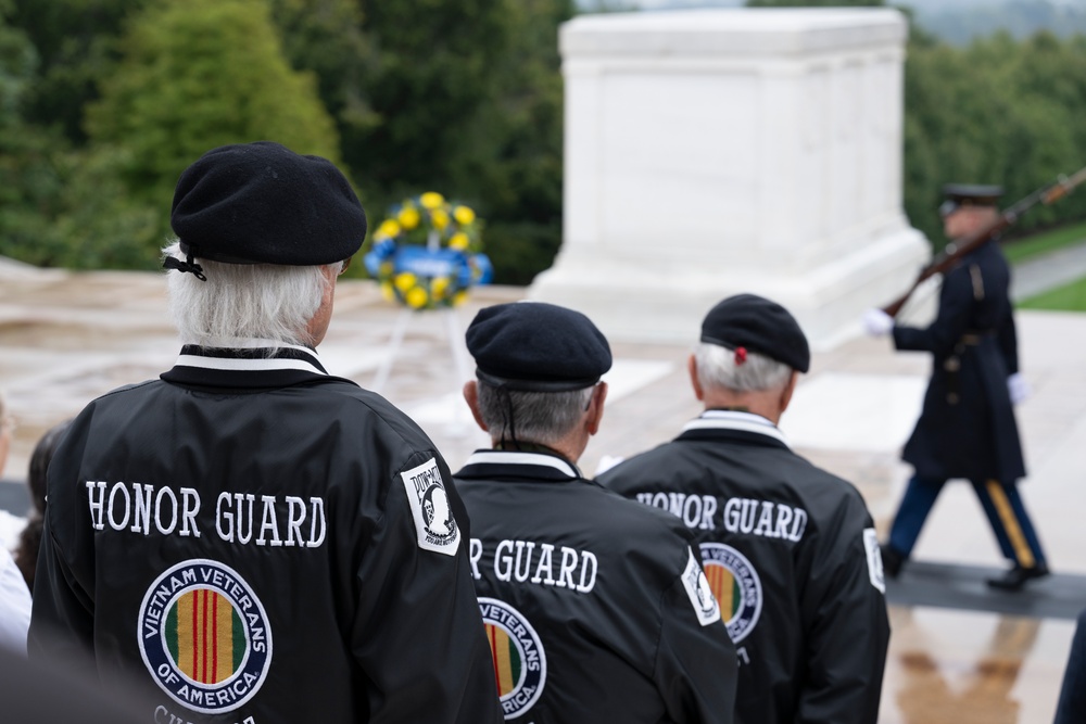 The Annual Gold Star Mother’s Day Commemoration Ceremony is Held at Arlington National Cemetery