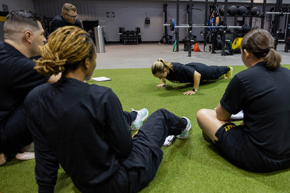 Training NCOs conduct ACFT grader training to prepare for The U.S. Army Band fitness test