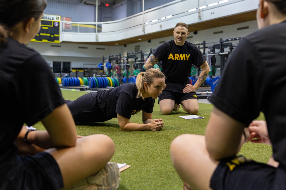 Training NCOs conduct ACFT grader training to prepare for The U.S. Army Band fitness test